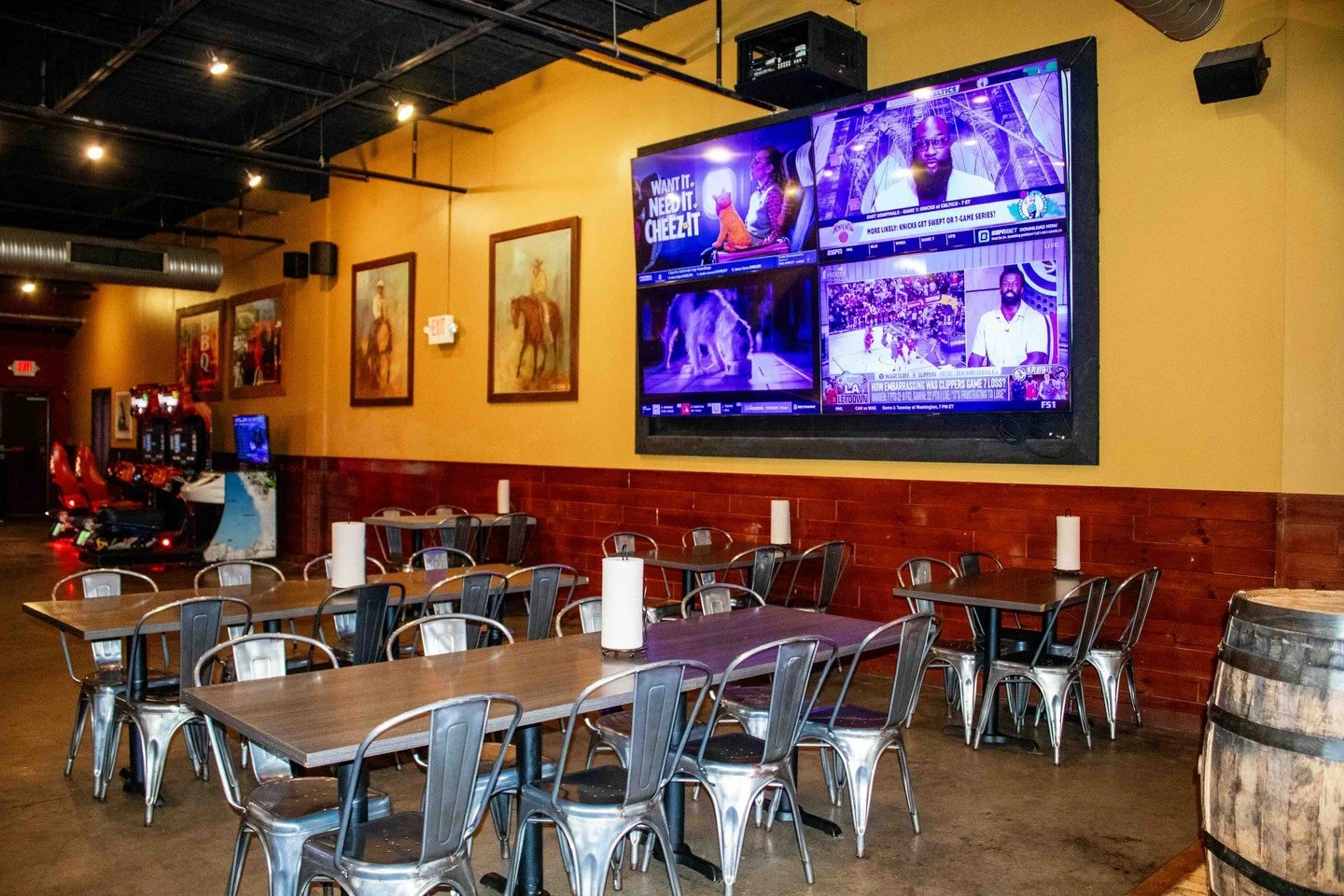 🏈✨ Two massive stages. One place to watch.
The CFP National Championship crowns the best in college football, while the NFL Divisional Round decides who keeps the dream alive. Catch every moment at Cowboy with big screens, bold flavors, and a crowd 