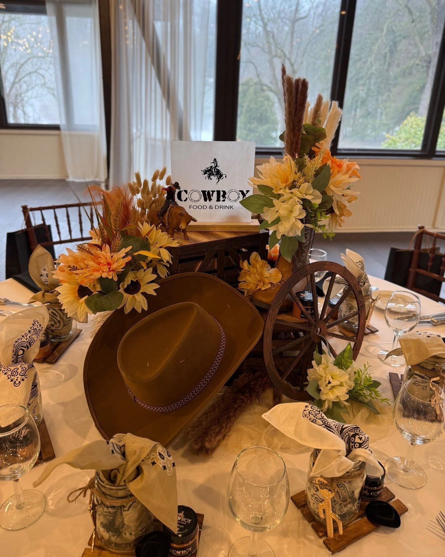 Last night&rsquo;s Chamber of Commerce celebration was one for the books 🤠✨

We were so proud to be part of such a special evening honoring our local businesses and community leaders. A huge shoutout to our incredible manager assistant, Brittney Mar