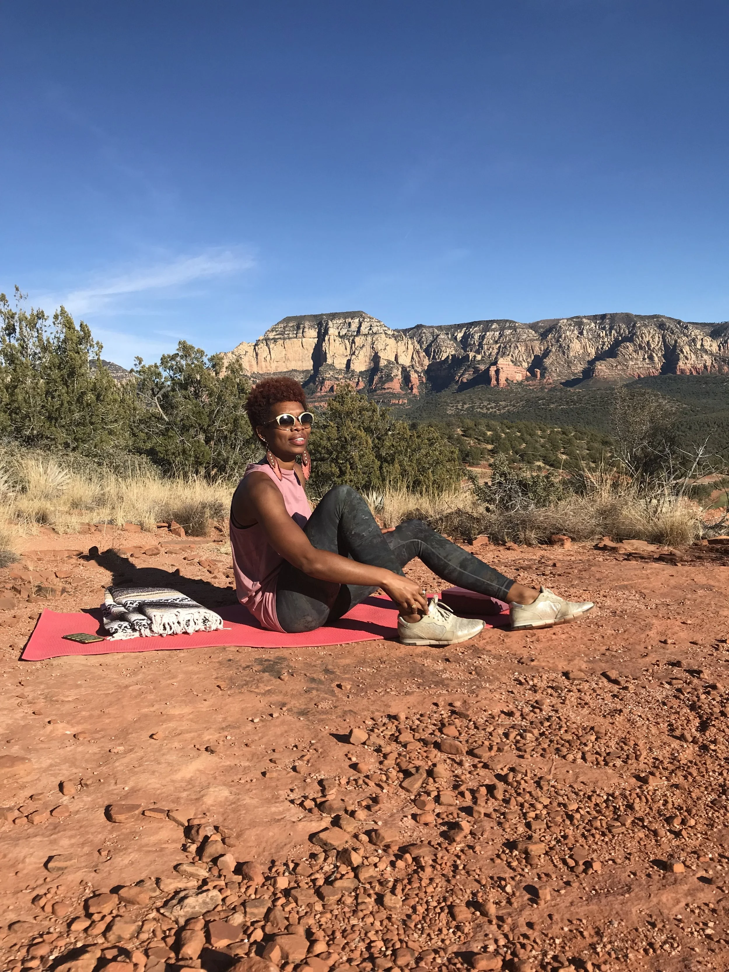 yogahike in lulu.JPG