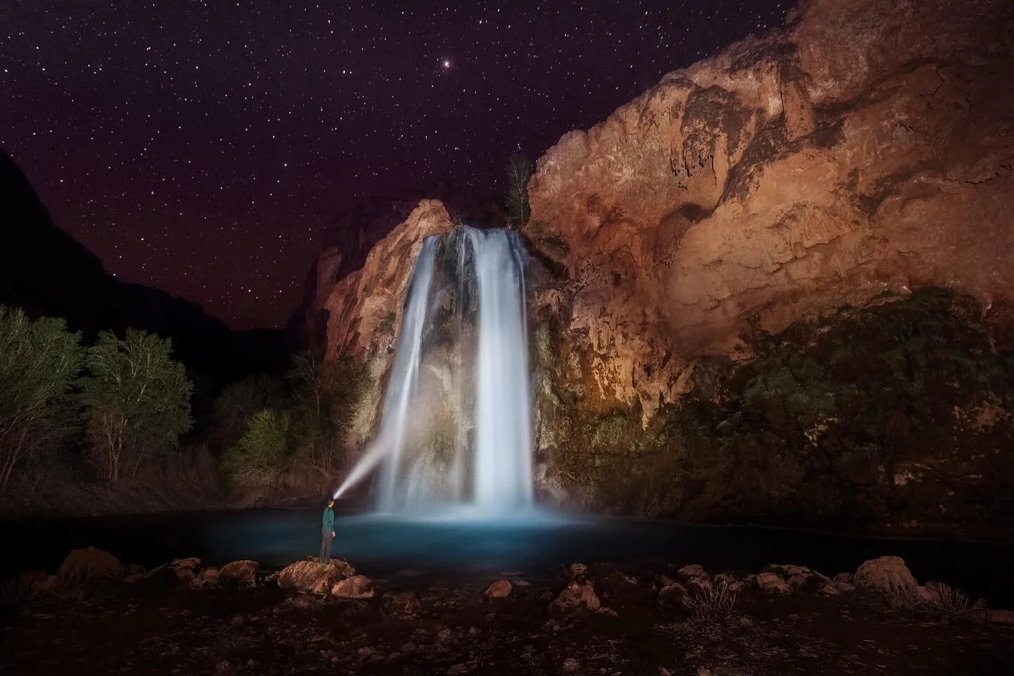 30-second exposure to help illuminate Havasu Falls at night. 
(Headlamp helped with the photo, and to help spot spiders on the walk back)

📷 @mattehnes