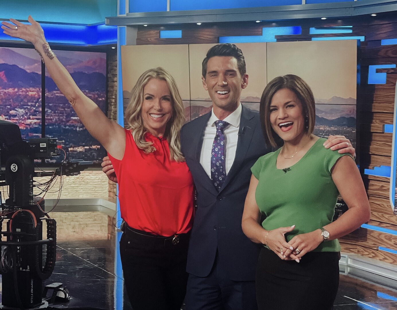 Heather & Nicole, my coanchors at 3TV