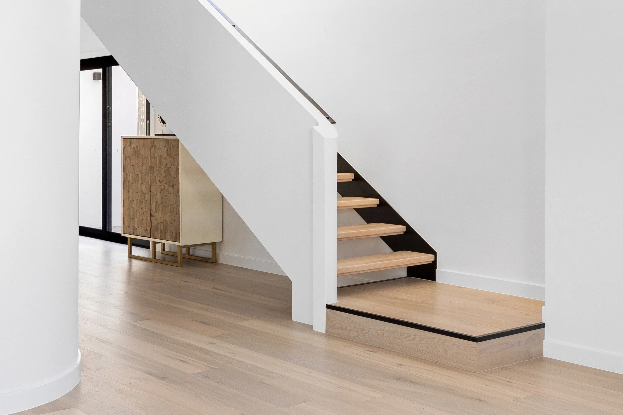 You notice the space&hellip;we perfect the details 👌

Smooth, clean caulking makes it complete.