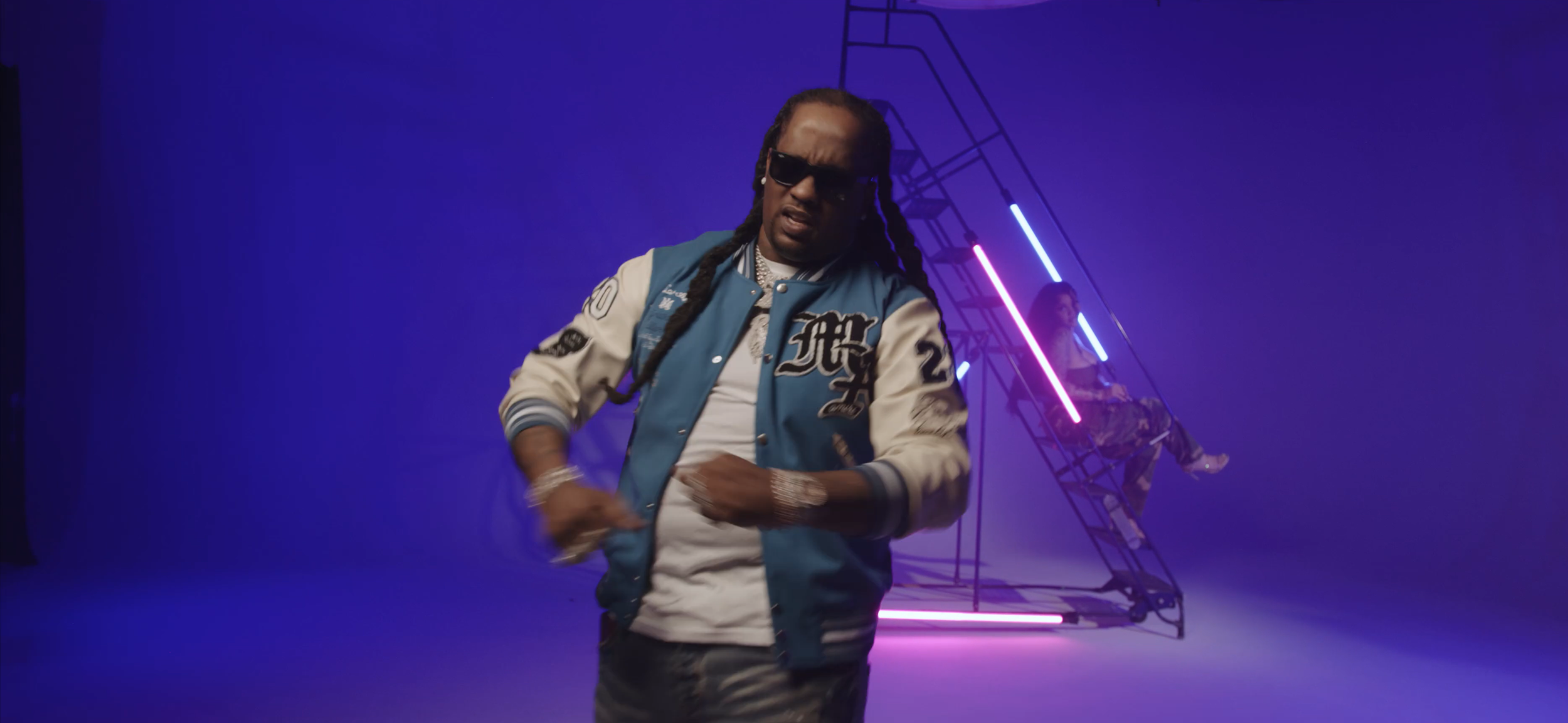 YOLO RU FT RENNI RUCCI - MM MMM