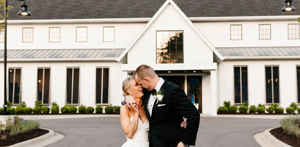 Hutton House Minneapolis Wedding / Alli + Ollie