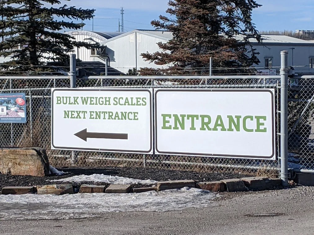 Signs mounted on Fences and Gates.jpg