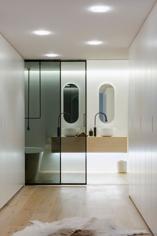 gatheraus - sliding doors for bathrooms.jpeg