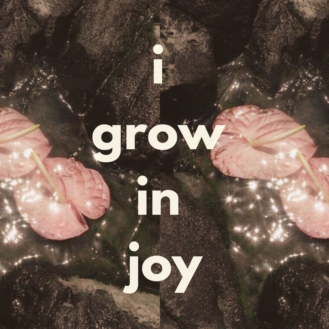 New mantras for life 🪄

Repeat after me...
I grow in joy.
I grow in peace.
I grow in love. 

We too often speak of our hard times, our challenges as opportunities for growth, which of course they are but can you commit to also growing in joy, peace 