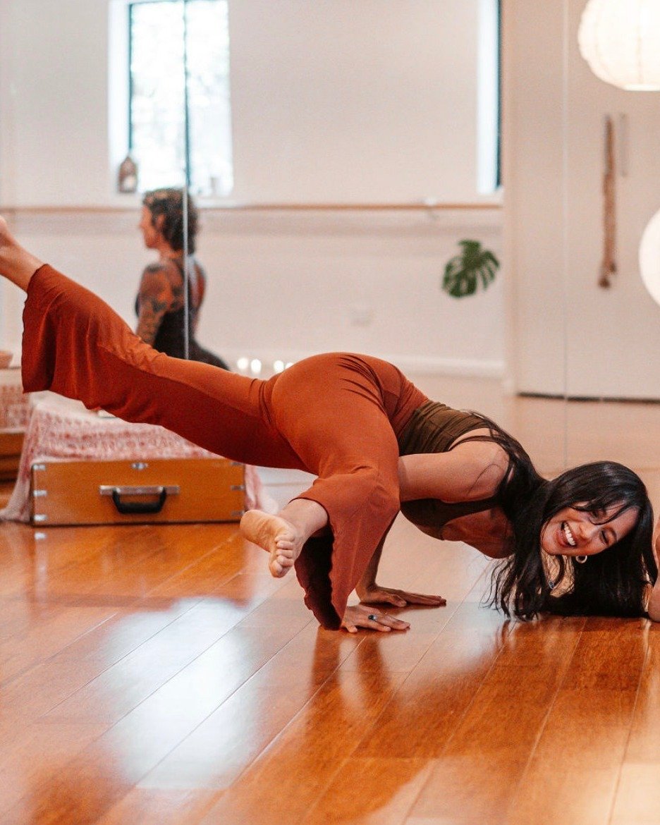 Weekend classes for pleasure + play.

Saturday:
7.30am Vinyasa Krama with @carolmerry.yoga 
4.30pm Yin Yoga with @pranashakti___yuj 

Sunday:
Move + Melt with @Kaleb