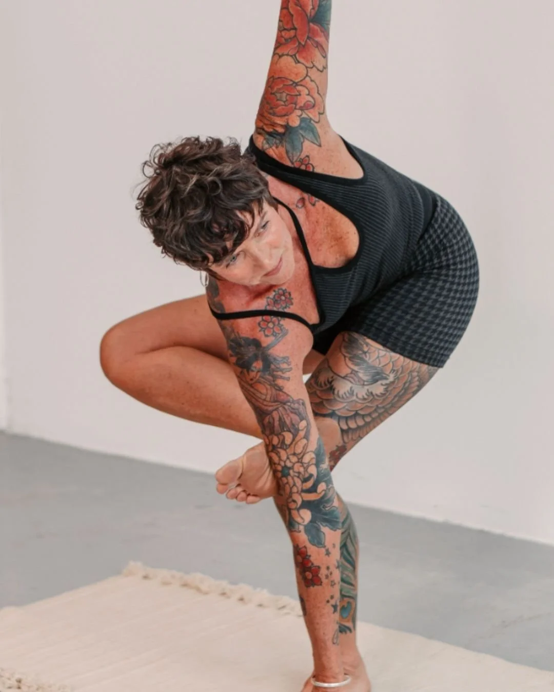 Things Your Yoga Teacher Carol Wishes You Knew 👉🏻
@carolmerry_internalresonance 
.
.
.
.
 #yogateacher #yogateachers #yogateacherlife #yogateacherslife #goldcoastyogateacher #goldcoastyogateachers