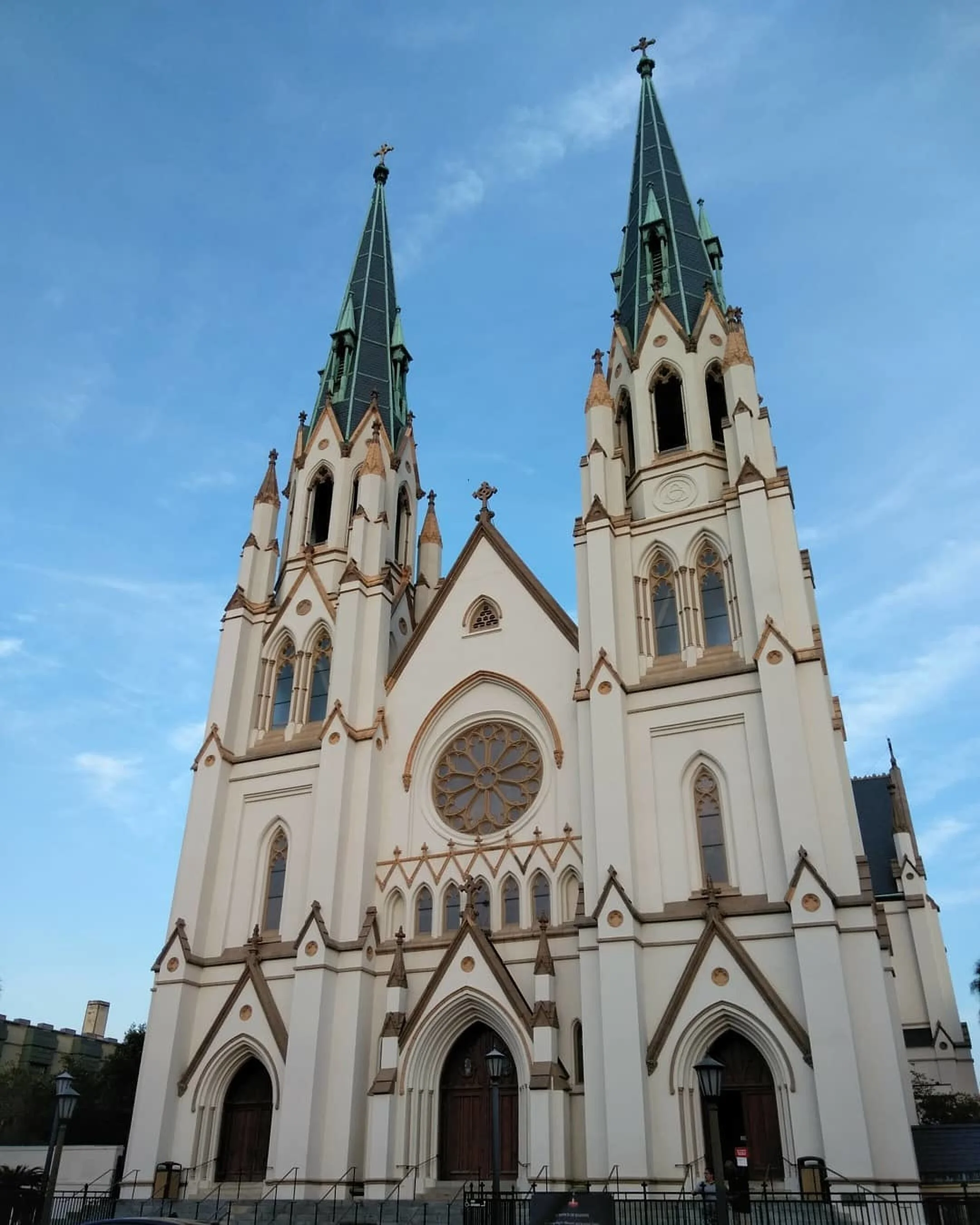 Contact | Explore Savannah Tours - Book Today — Savannah Tours & Tales