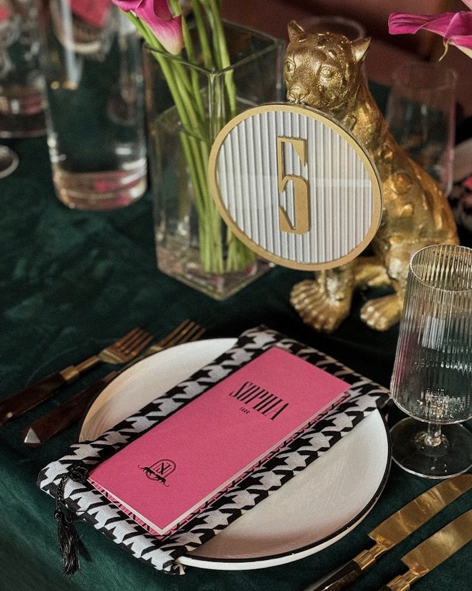 I will forever be thinking about these table number leopards 🫶🏻🐆