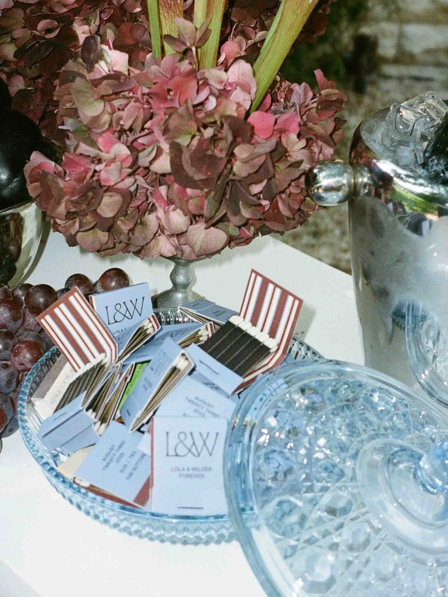 The answer to custom matchbooks at your wedding is yes, I don&rsquo;t make the rules sorry

Featuring semi-custom collection CLEO, all dressed up for this fun styled shoot 🍇

Planning &amp; Design @maxwellandgray 
Floral @earlgreyfloral 
Stationery 