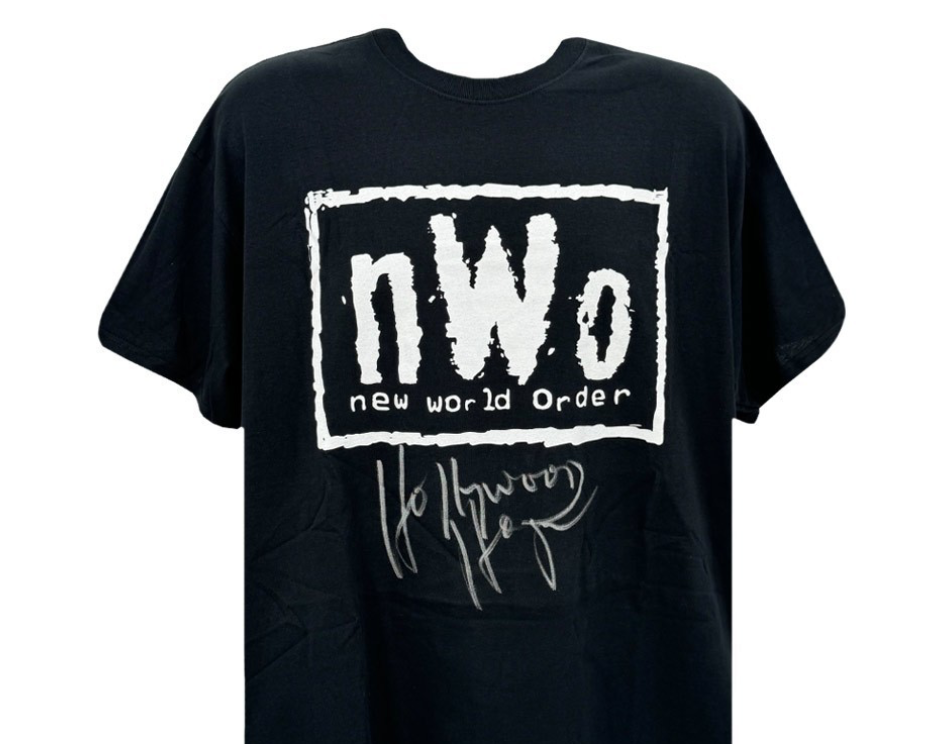 Hulk Hogan Autographed NWO T-Shirt