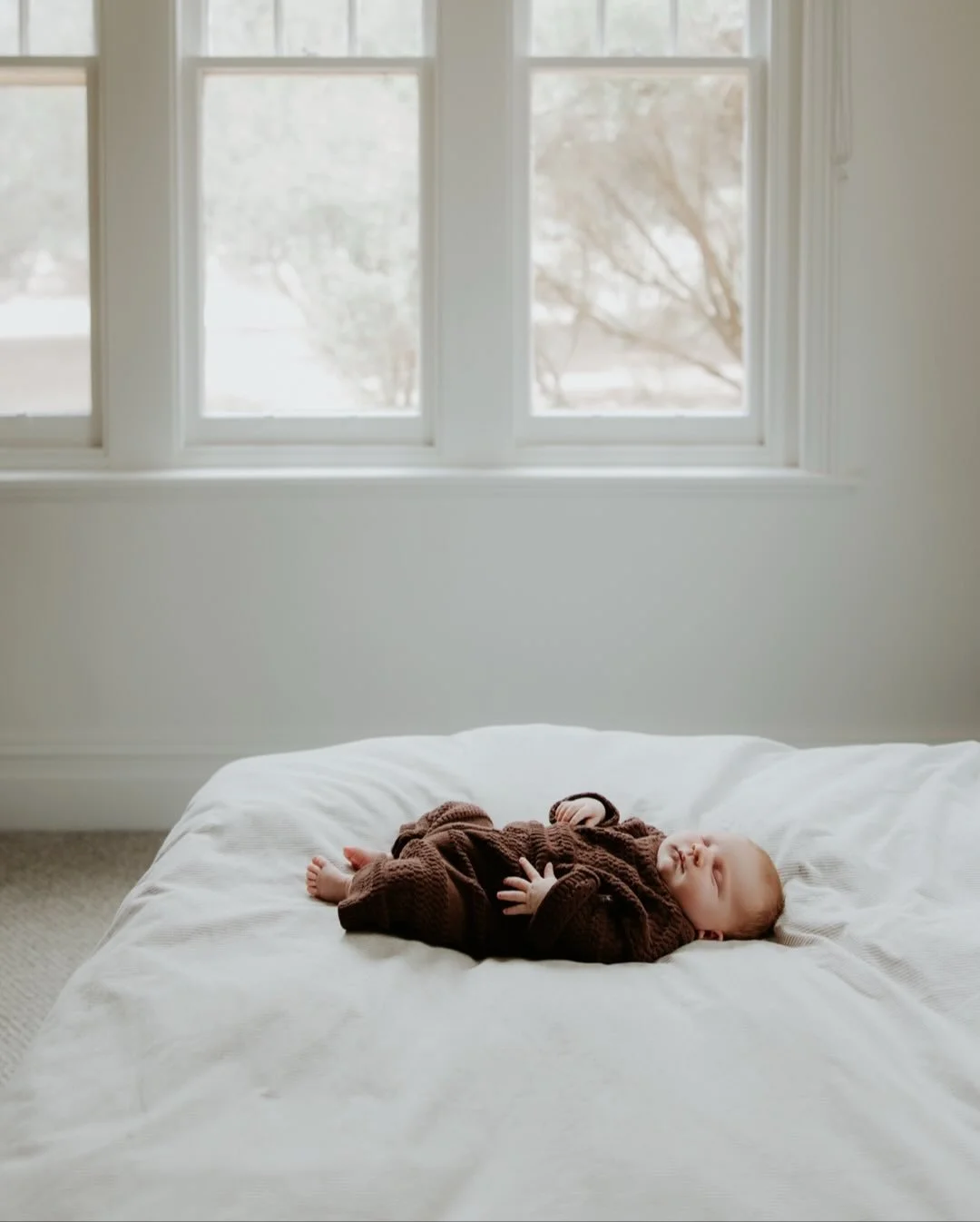 I finally got to meet Laura and Rhys&rsquo; beautiful new baby, Bobbi. She certainly made her parents wait to make her entrance into the world, but she was absolutely worth it. While she was awake she was calm and content, and once Laura settled her,