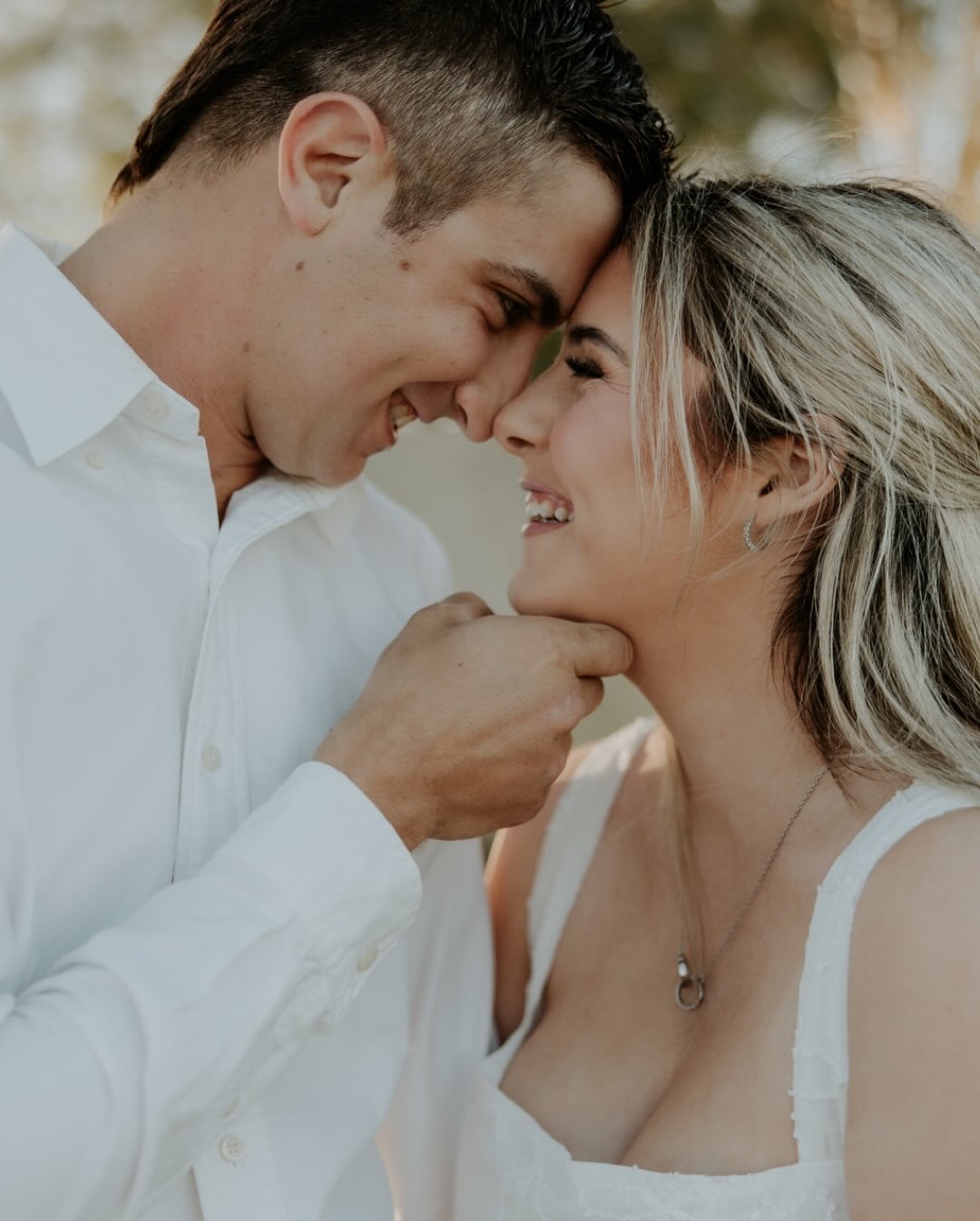 Last week I caught up with Cait and Dontae for a little pre-wedding shoot.
These sessions are always so much fun, a chance to hang out, get comfortable together, and build all the excitement for the big day.
Counting down now! #lisanardellaweddings