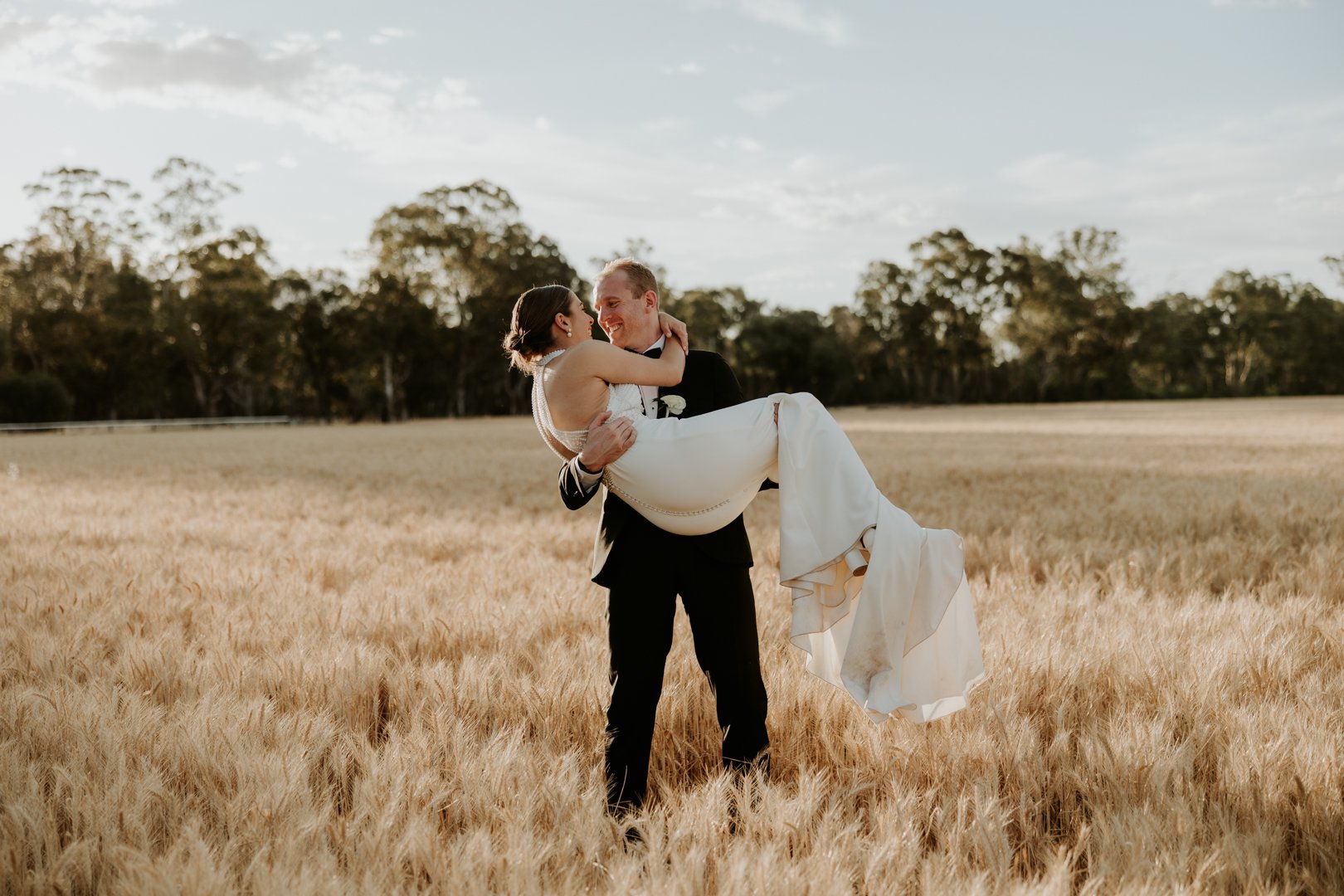 Todd & Tayla-1124.jpg