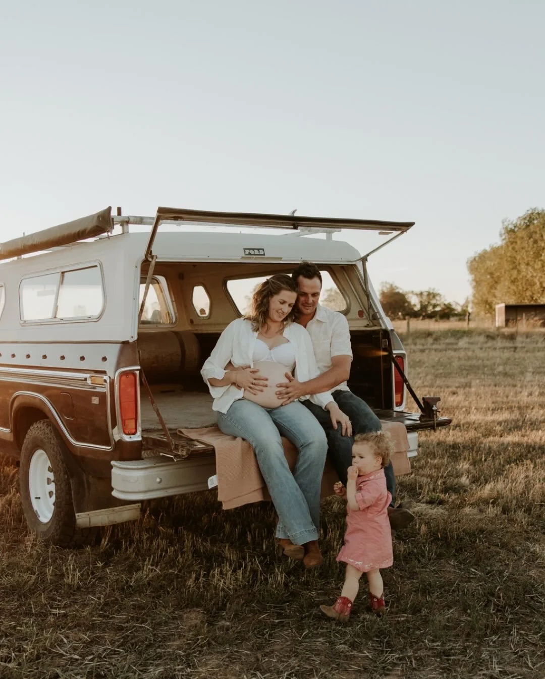 The best way to kick off 2026 ✨
Back with this beautiful family again to capture their bump-to-baby journey, photographed at home on their property, surrounded by 5-week-old puppies and Grandfather&rsquo;s much-loved ute that&rsquo;s featured in past