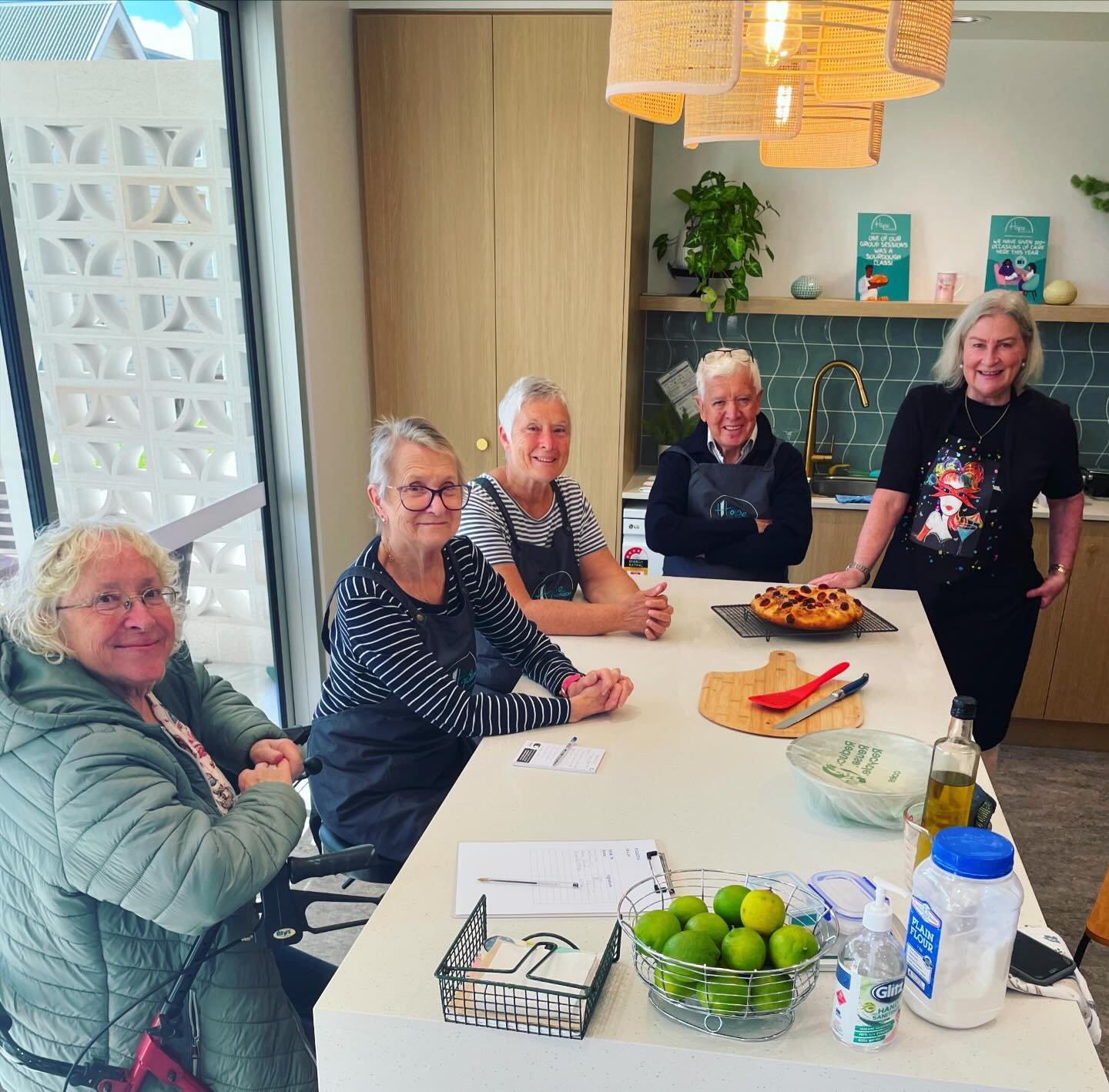 This morning our Jenny Black Cancer Wellness centre had the beautiful aroma of &ldquo;hot focaccia cooking&rdquo; wafting. Thank you again to Mary @mary_alannah for sharing your skill! @noosasourdoughco  thank you 😊 🍞🥖🥐🥯🍕#livingwellwithcancer #