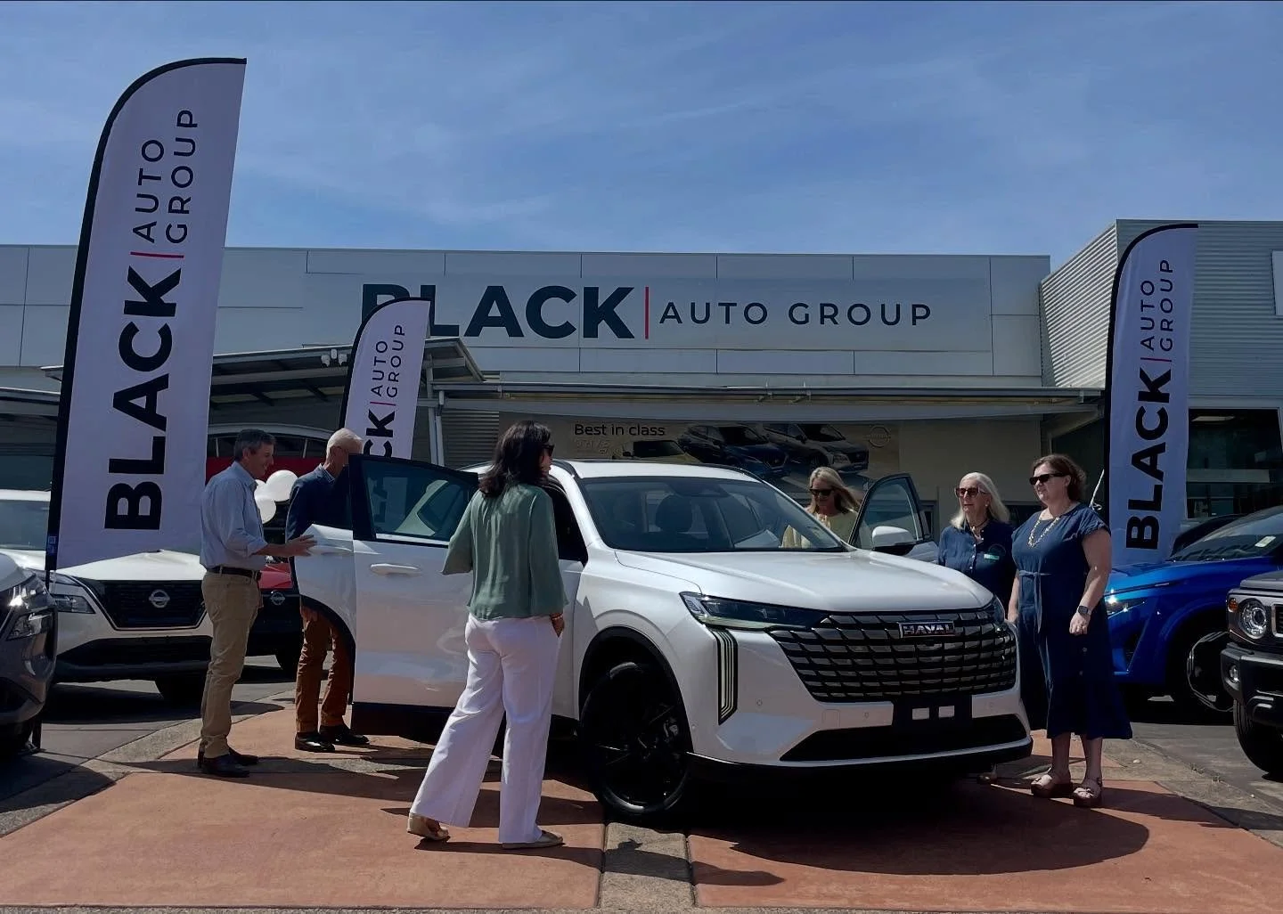 🚗 Win a Car. Grow a Centre. Strengthen a Community.

Thanks to the generosity of Jenny Black and the Harvey Black Group, you could win a Haval H6 Ultra Hybrid valued at over $41,000, while helping Hope Horizons deepen its roots and provide even more