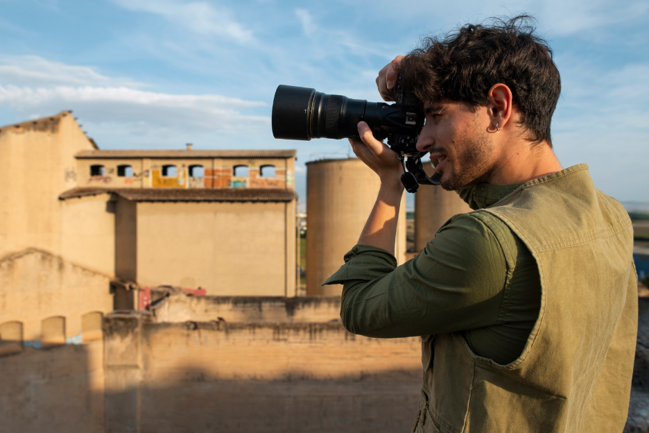 Mining Photography