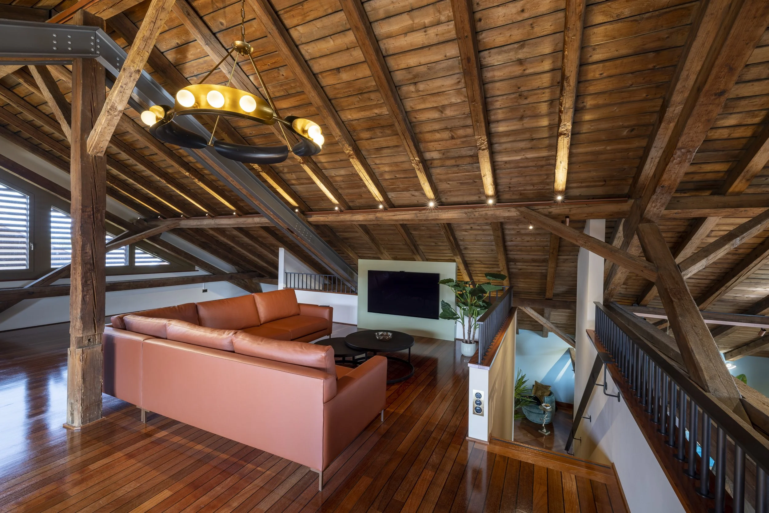 20230506_Interior_Loft_23.jpg