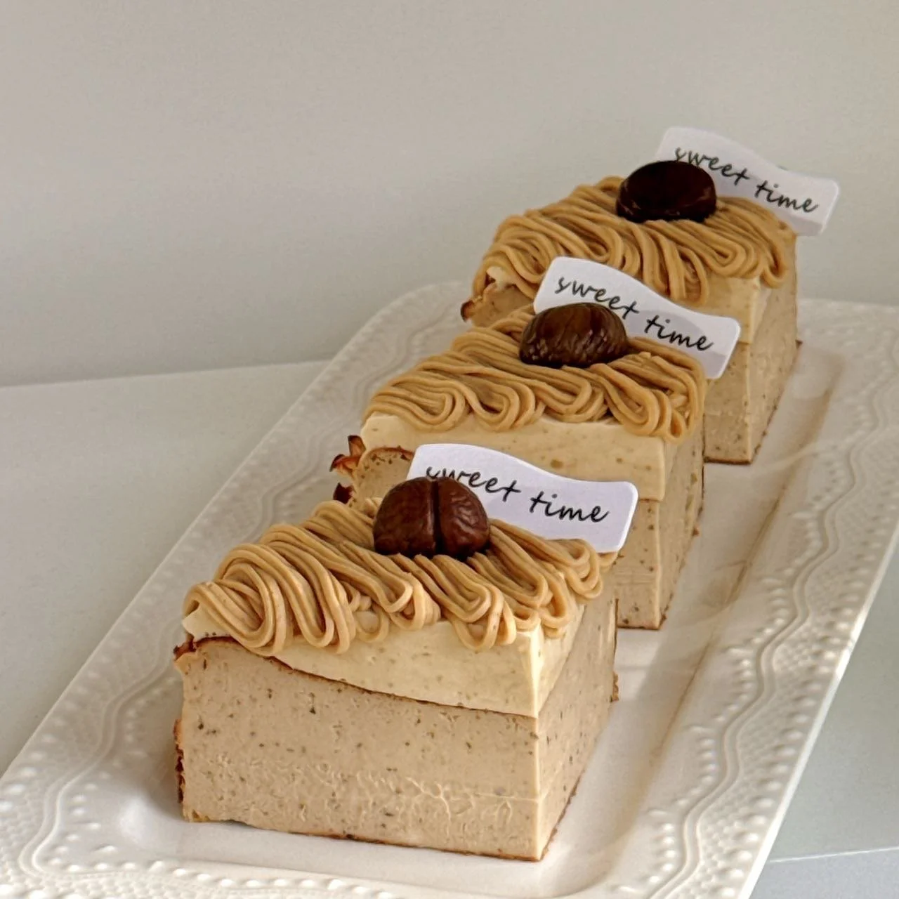 1/4 Black Tea Basque w Chestnut