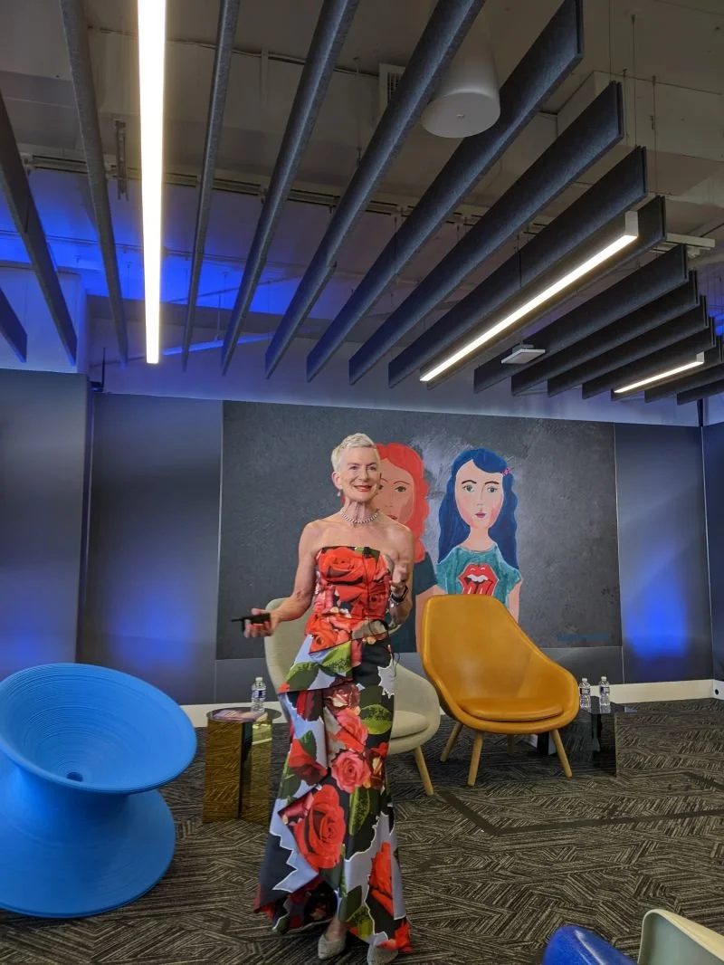 Shelley Brown Official site