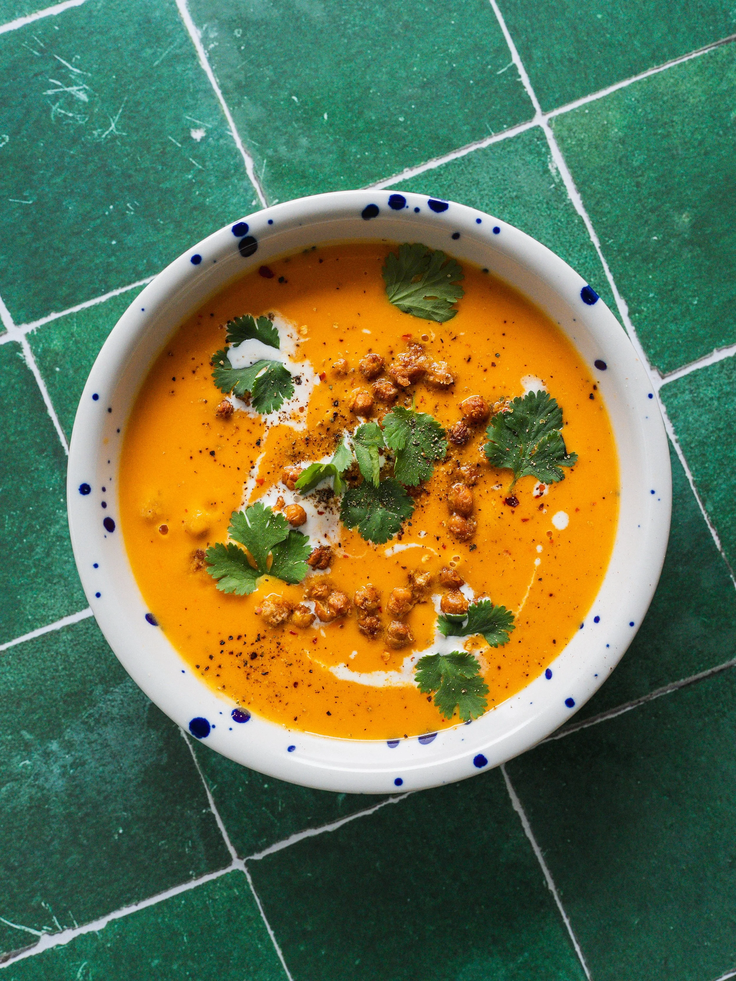 ZIMOWY KREM Z POMARAŃCZOWYCH WARZYW