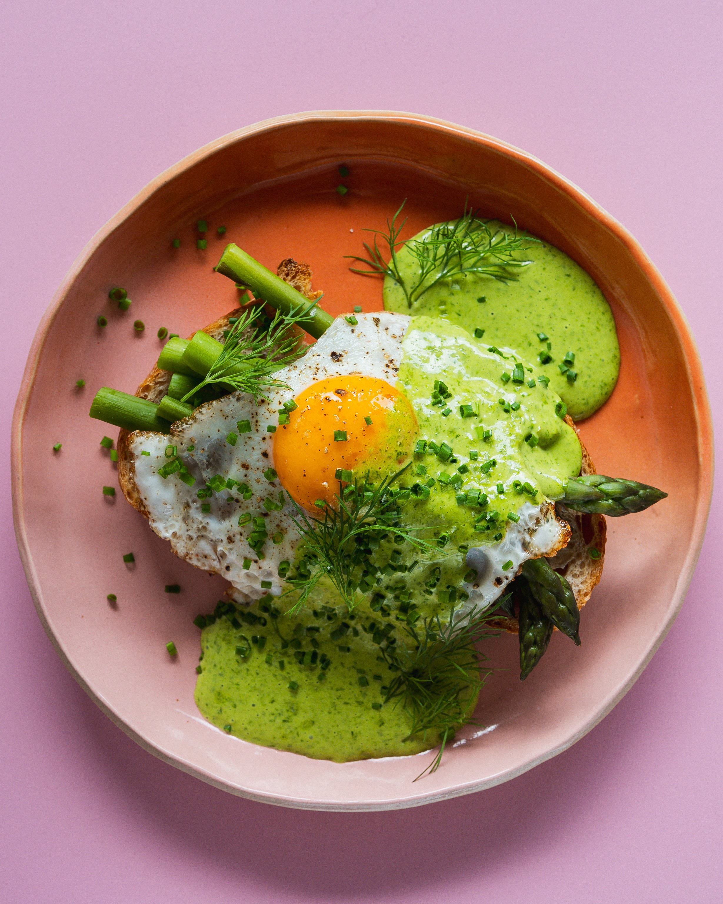 SOS HOLENDERSKI Z CZOSNKIEM NIEdŹWIEDZIM