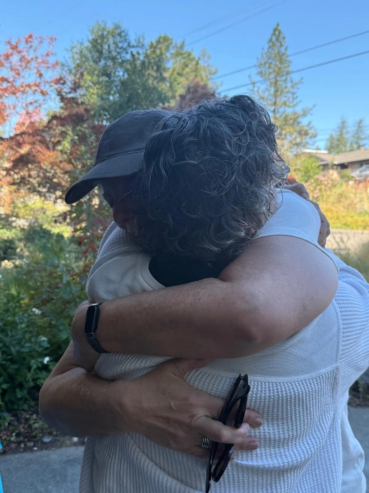 I am filled with gratitude after two wonderful weekends of Art Trails!  From surprise visits with family and a dear high school friend, to all the new folks I&rsquo;ve met this year, to my wonderful community who shows up for me every year, I am glor