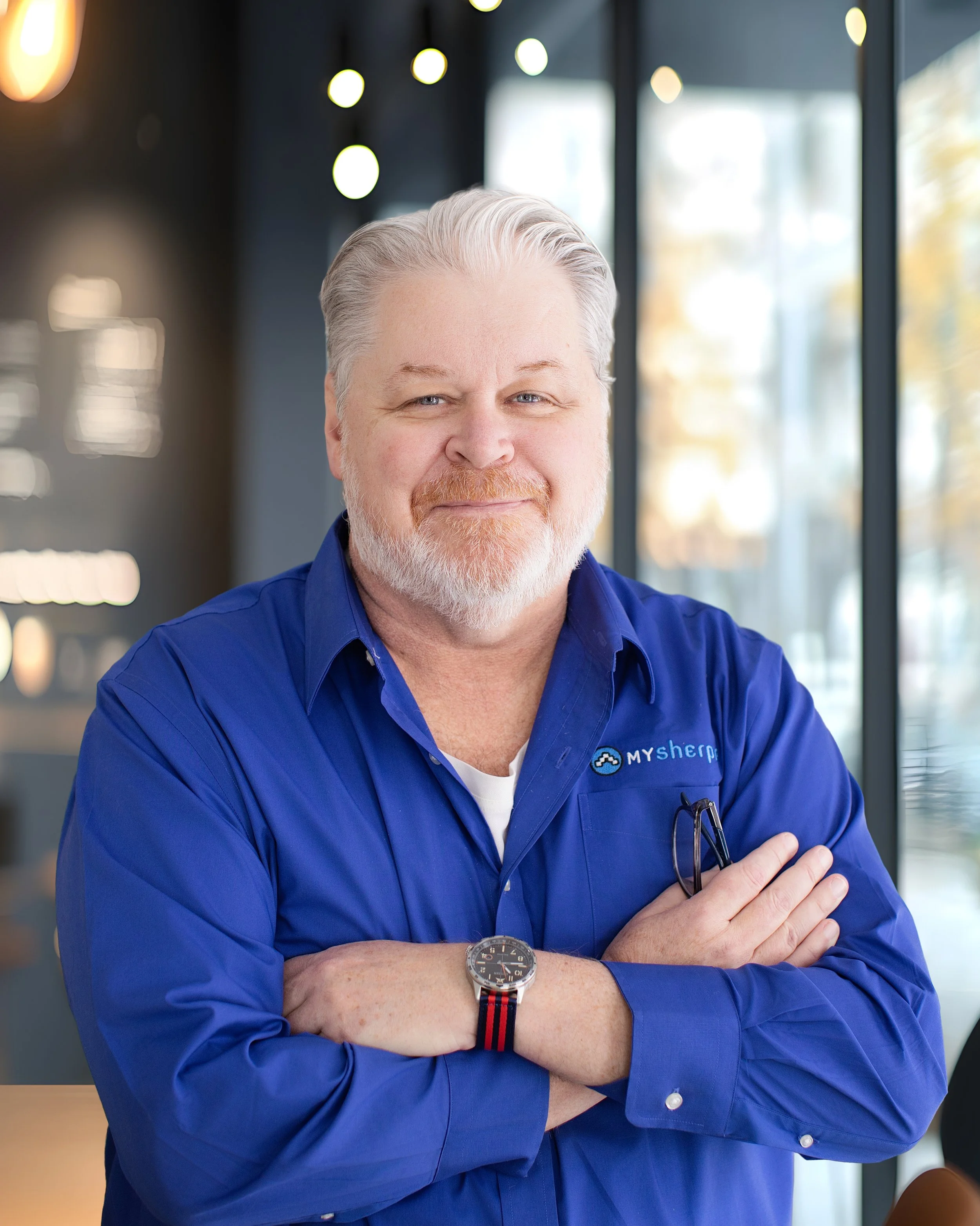 headshot_mysherpa_day2-(1 of 2)_(4).jpg