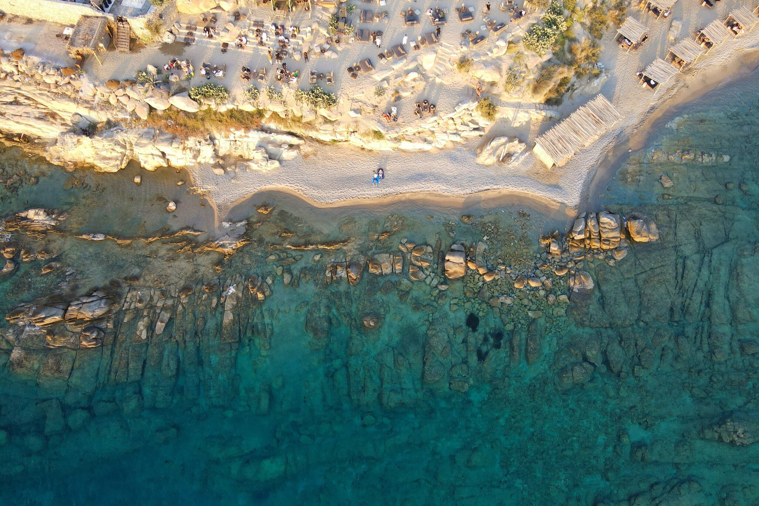 Scorpios, Mykonos