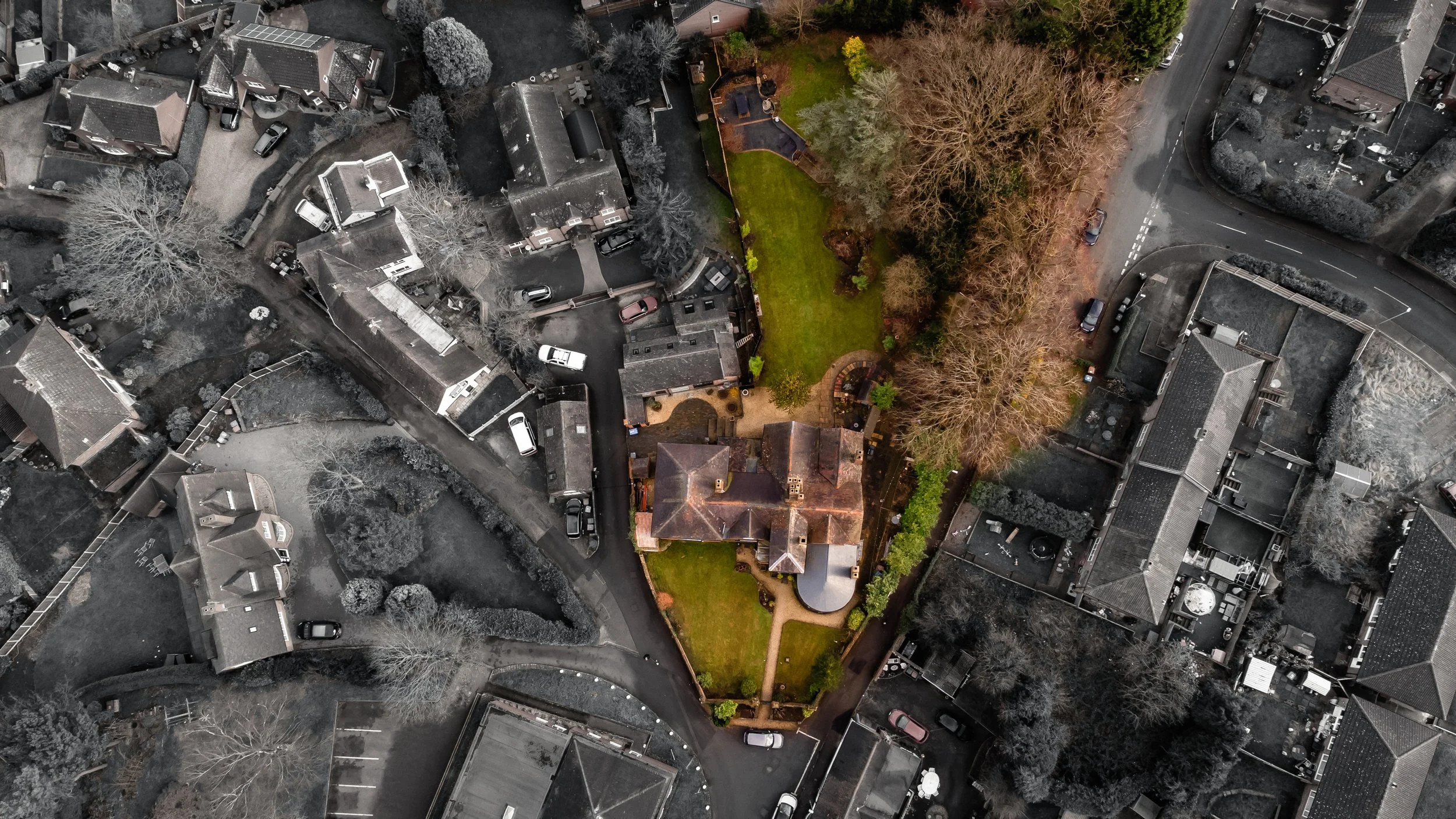Ivy House Shenstone Drone-2.JPG