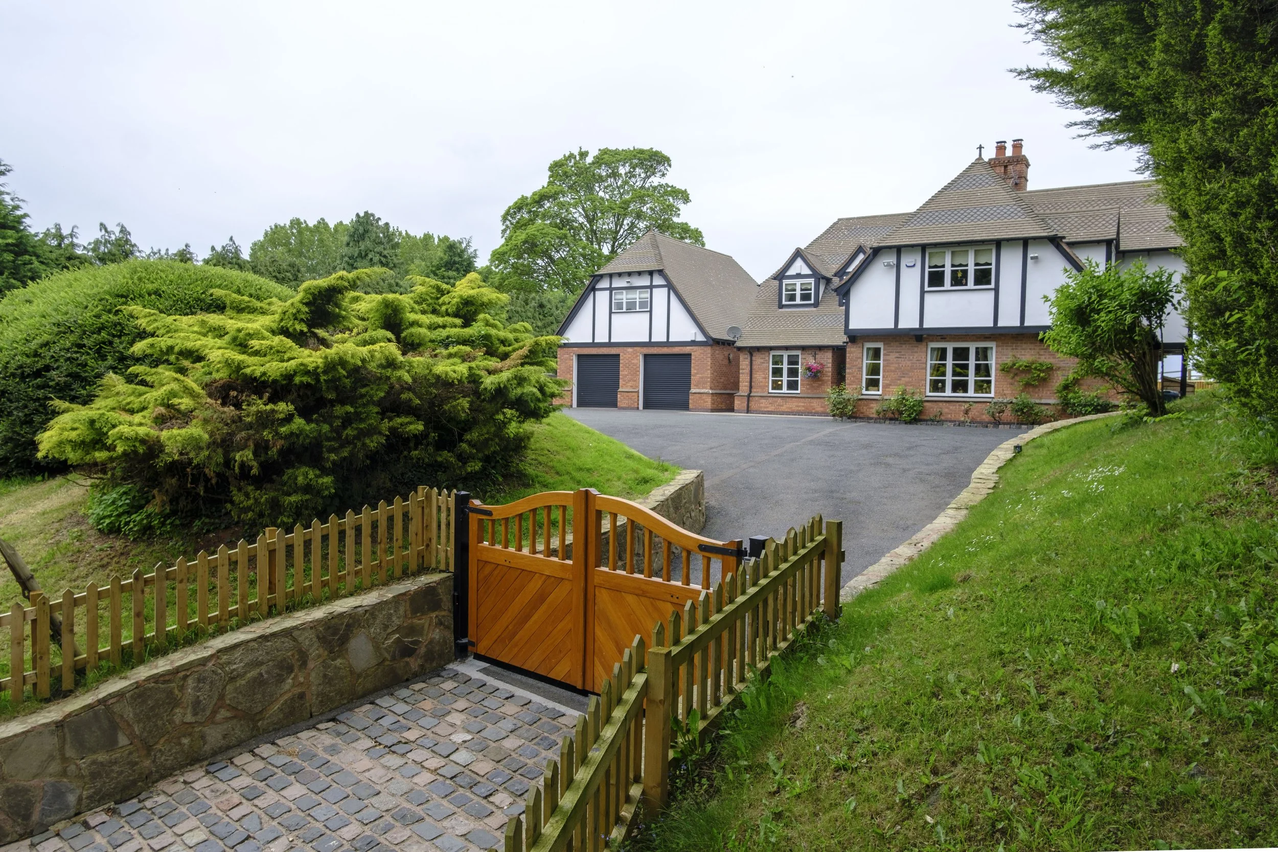 Churchside Front.JPG