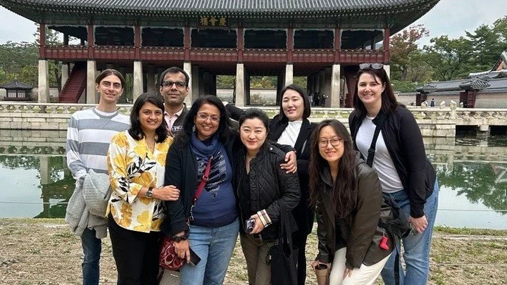 The Deluxe APAC team members had a great offsite in Korea! Here are photos of a few of our team members enjoying a break at the picturesque Gyeongbokgung Palace 📸 

More power to our APAC team as we expand our footprint in this market with our broad