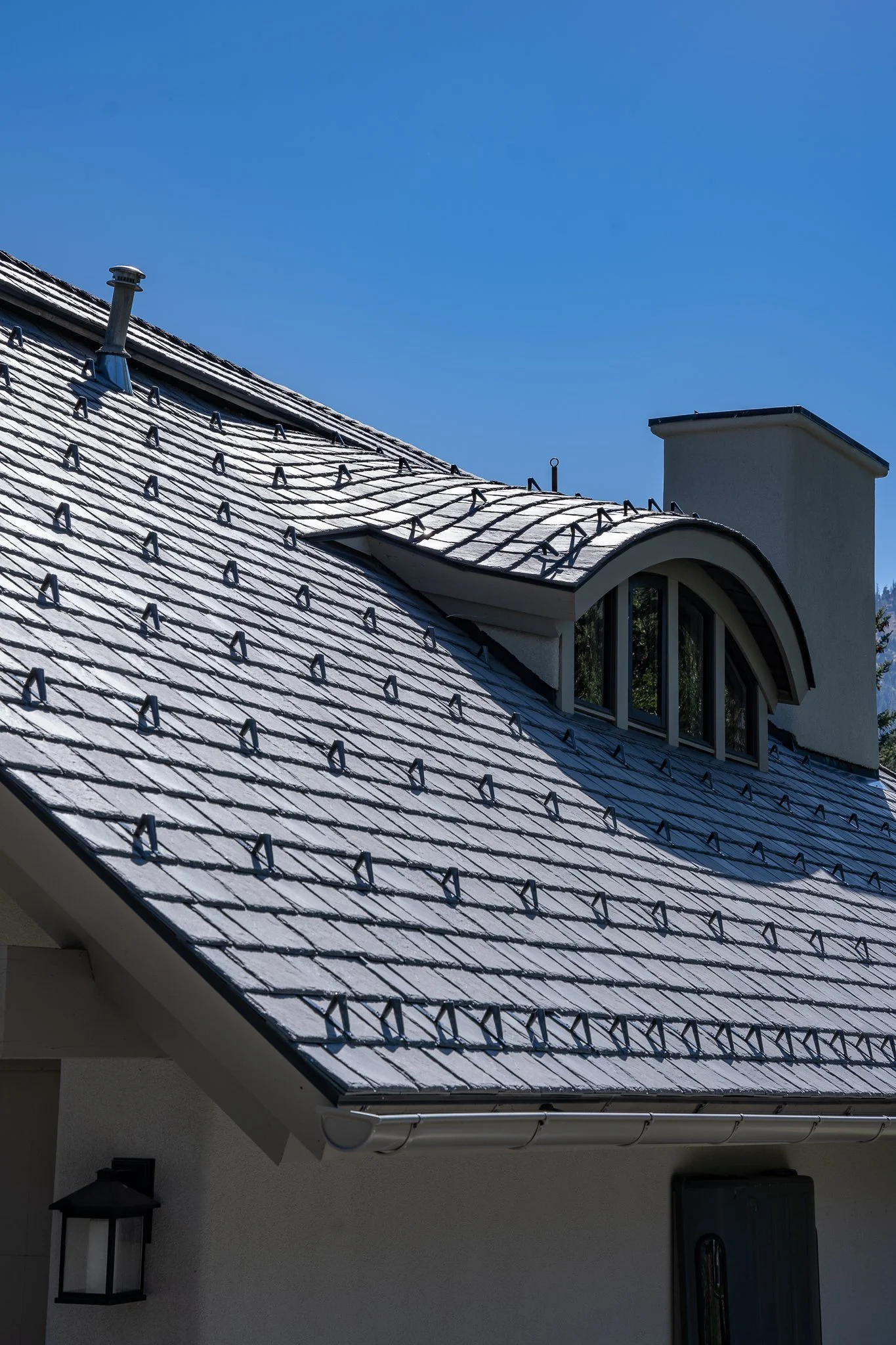 2021_WR_Roofing_Projects_Web-12.jpg