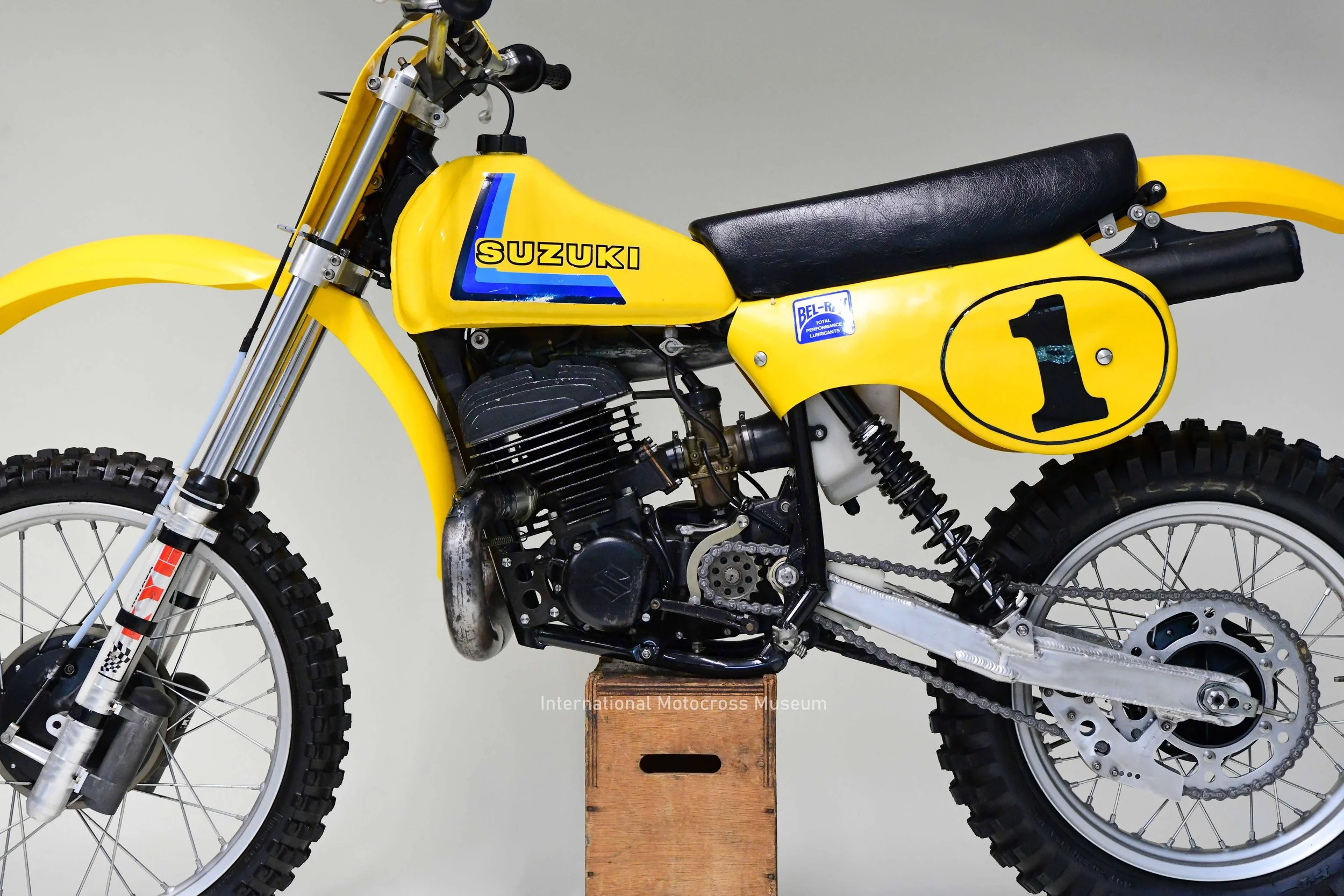 Suzuki Rn79 Gallery 1 | International Motocross Museum