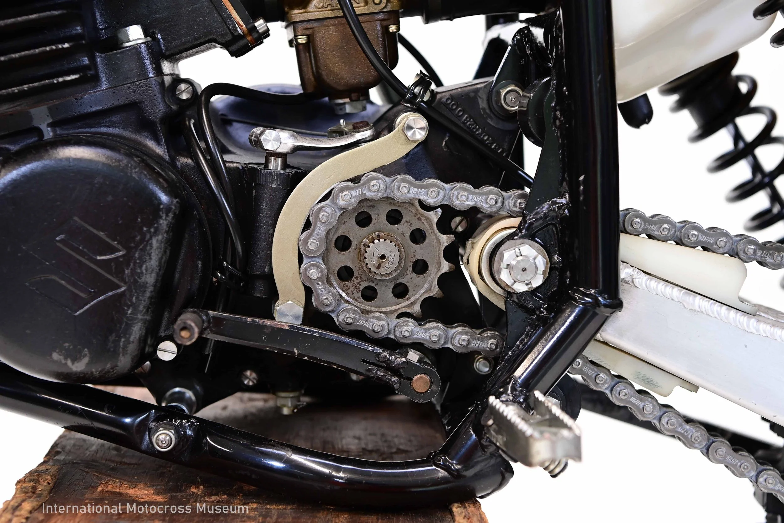 Suzuki Rn79 Gallery 1 | International Motocross Museum