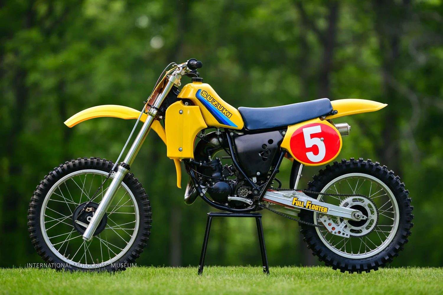 Suzuki Rn82 1982 Suzuki RA82 | International Motocross Museum