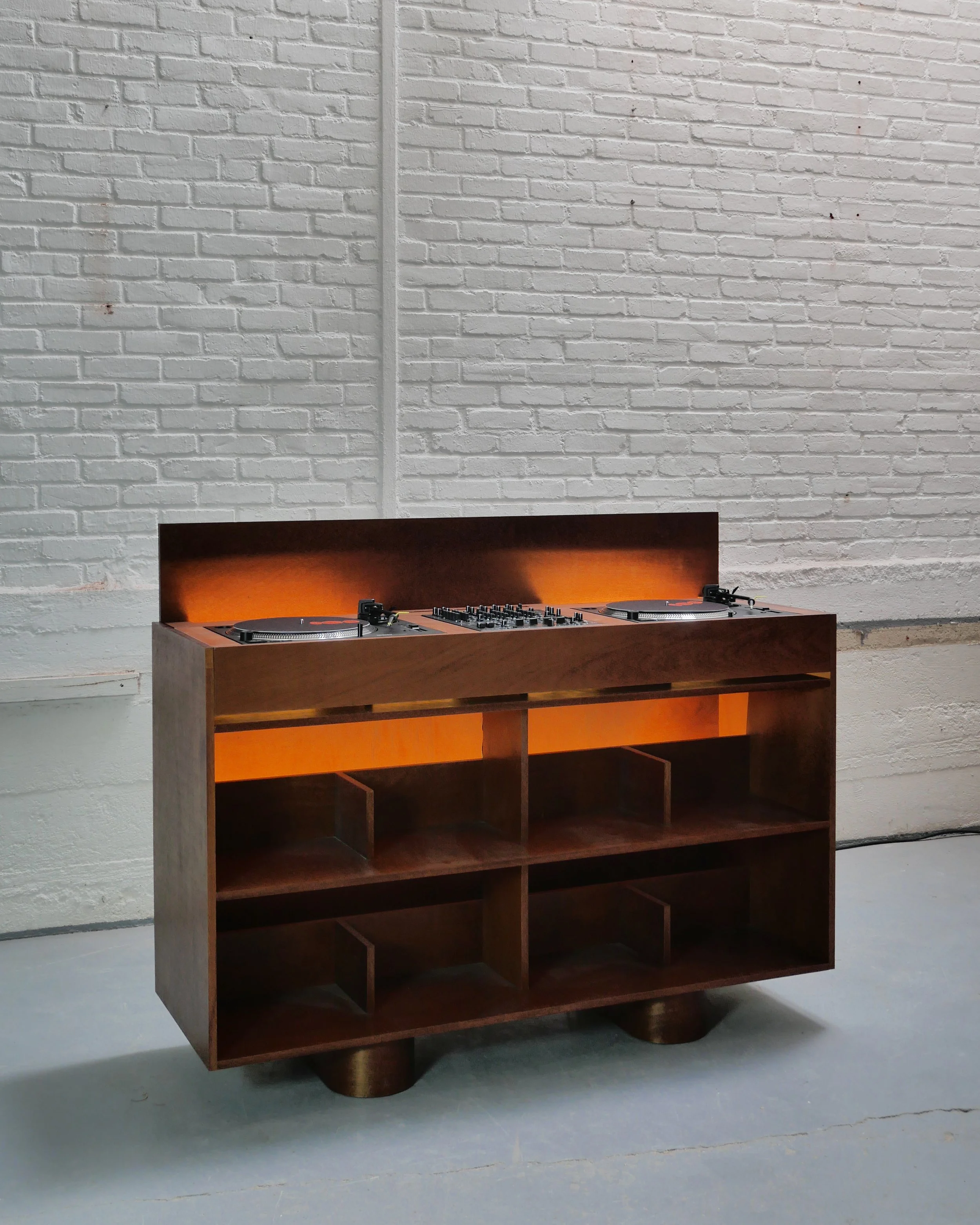 U79A.jpg