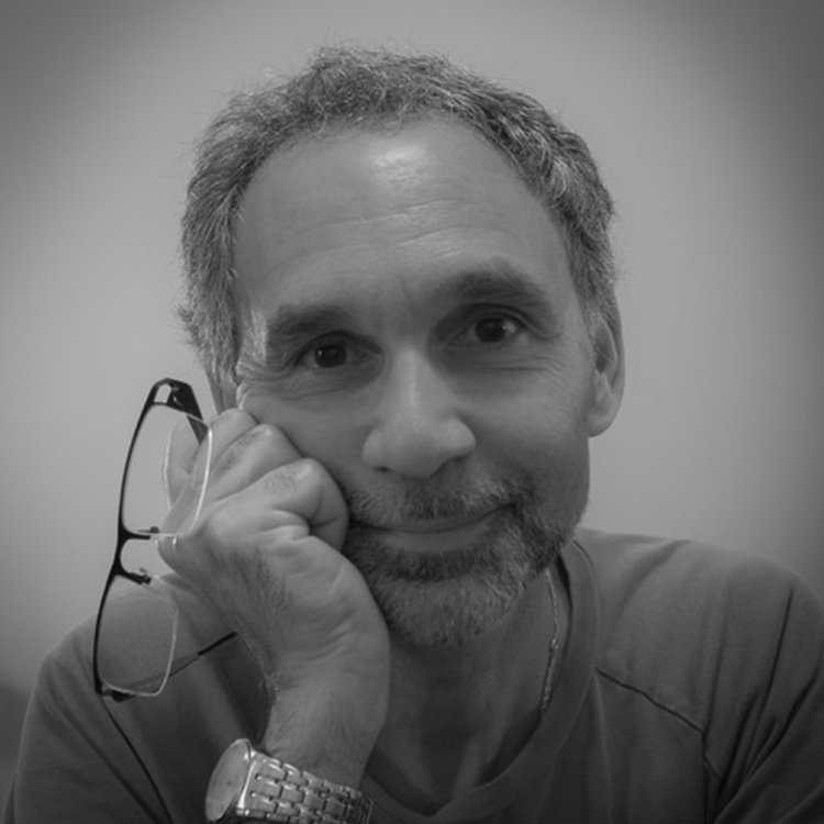 Larry Isacoff [Lighting Designer]