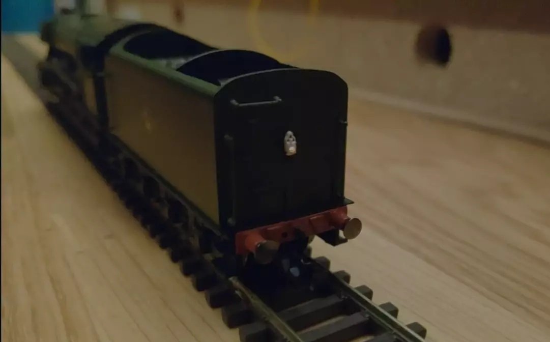 rear steamer red lamp.jpg