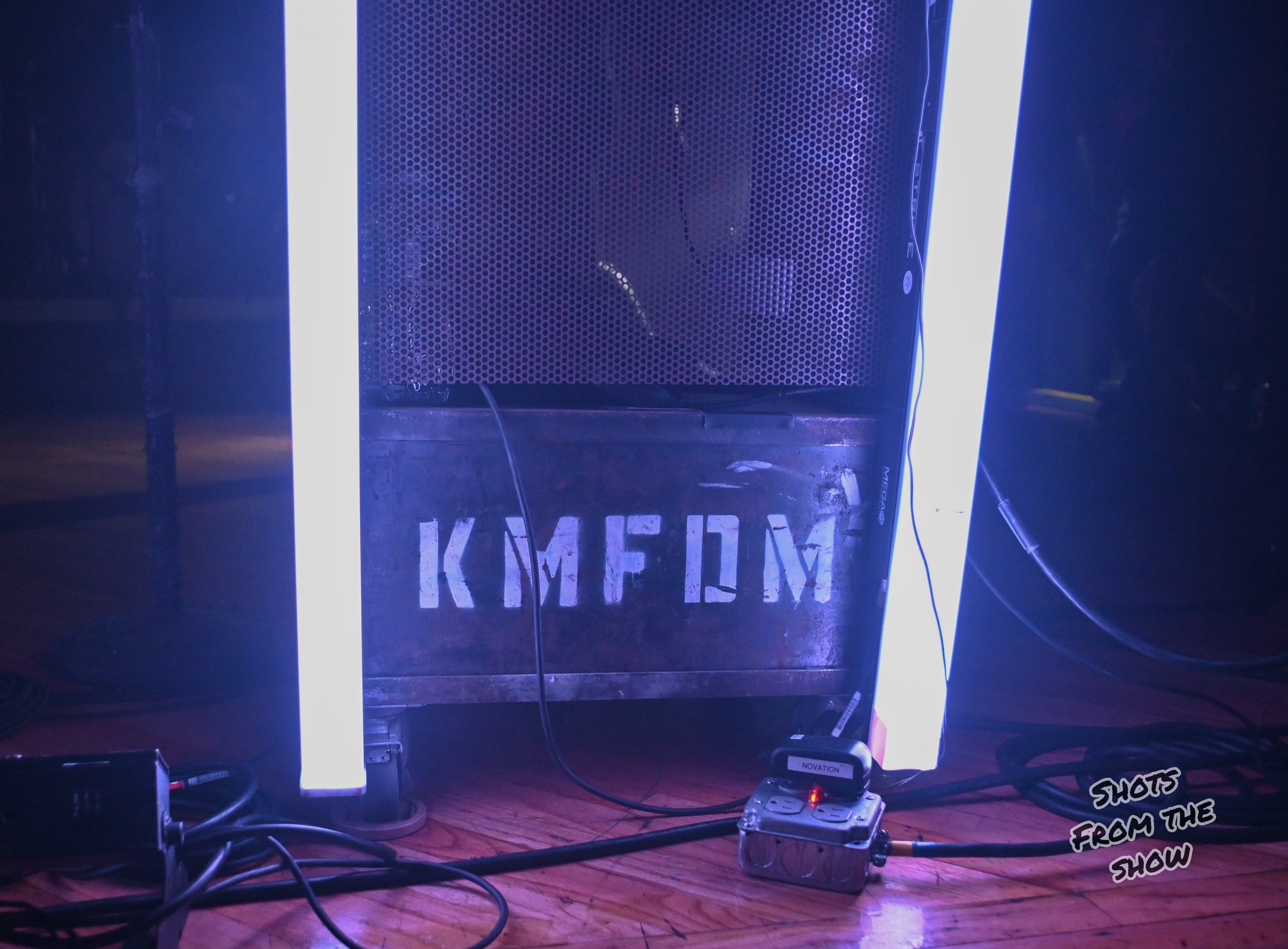 MikePfeiffer_theCrofoot_Chant_KMFDM-4705.jpg