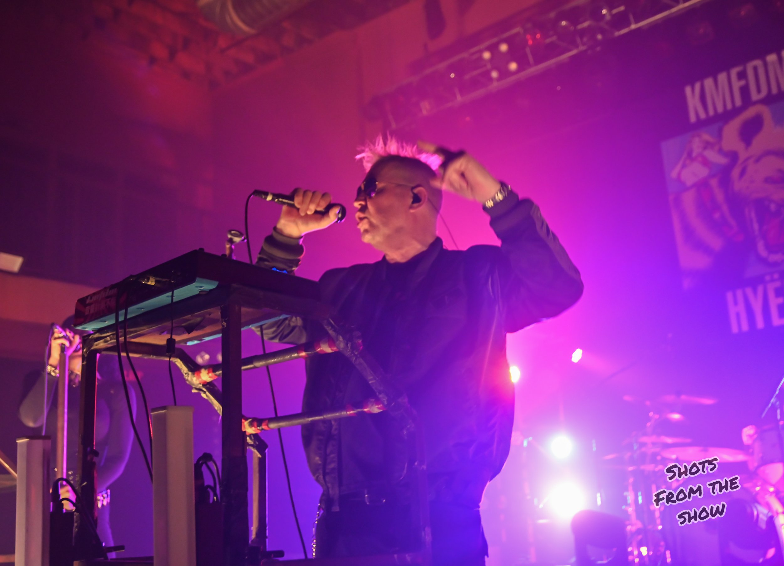 MikePfeiffer_theCrofoot_Chant_KMFDM-4744.jpg