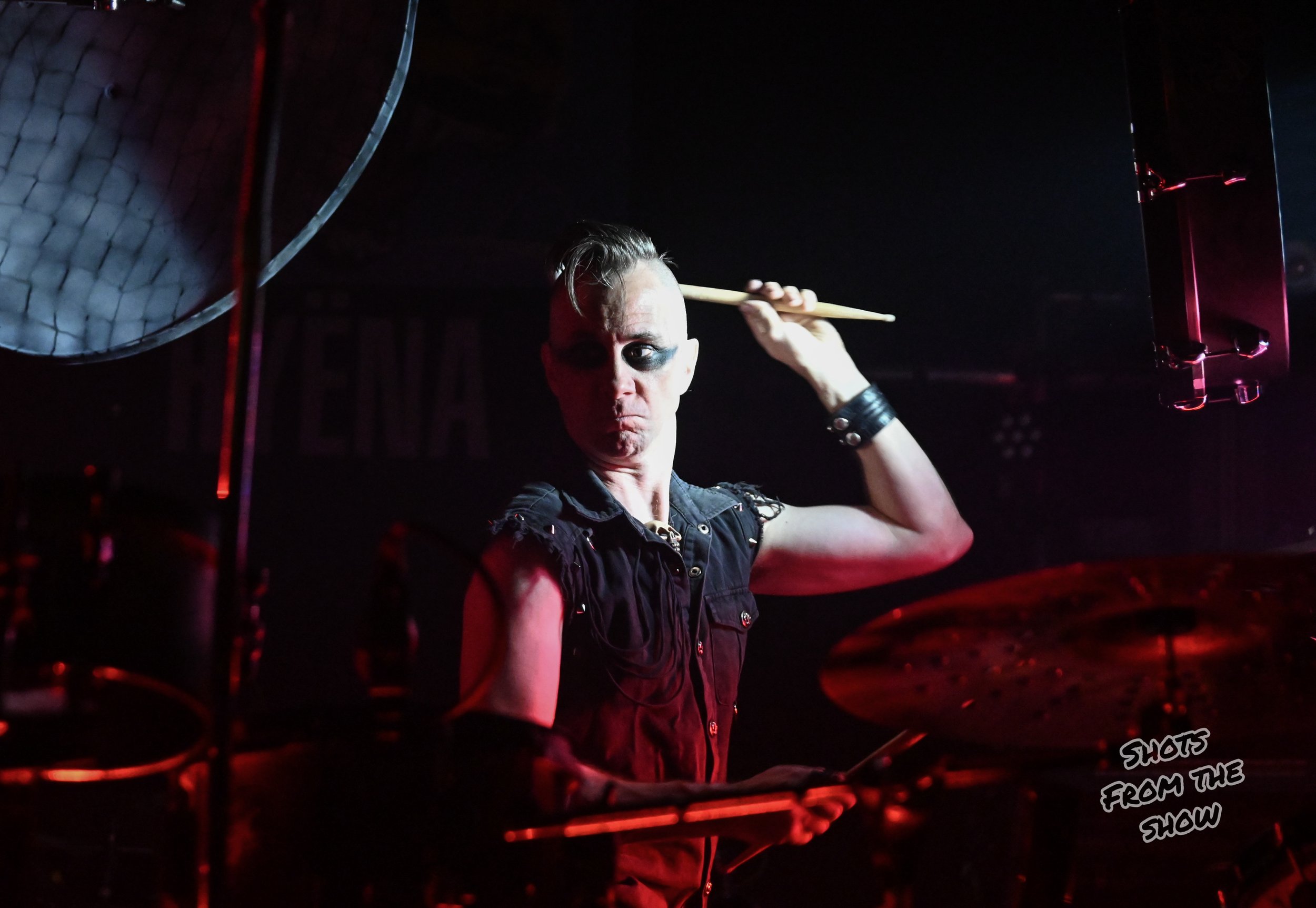 MikePfeiffer_theCrofoot_Chant_KMFDM-4579.jpg