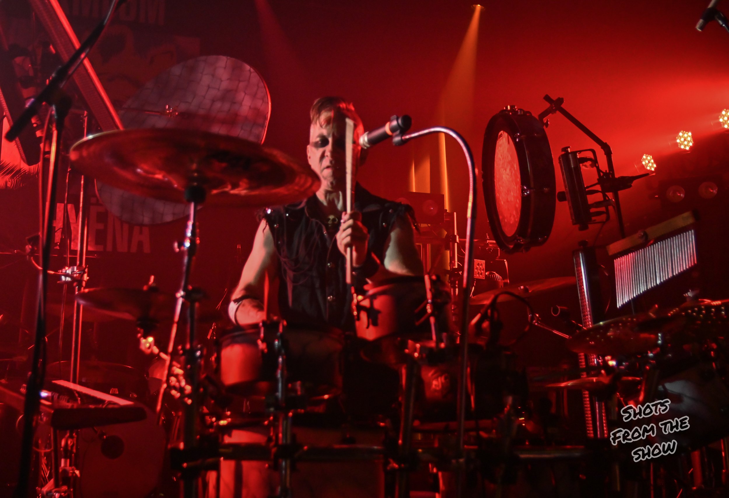 MikePfeiffer_theCrofoot_Chant_KMFDM-4611.jpg