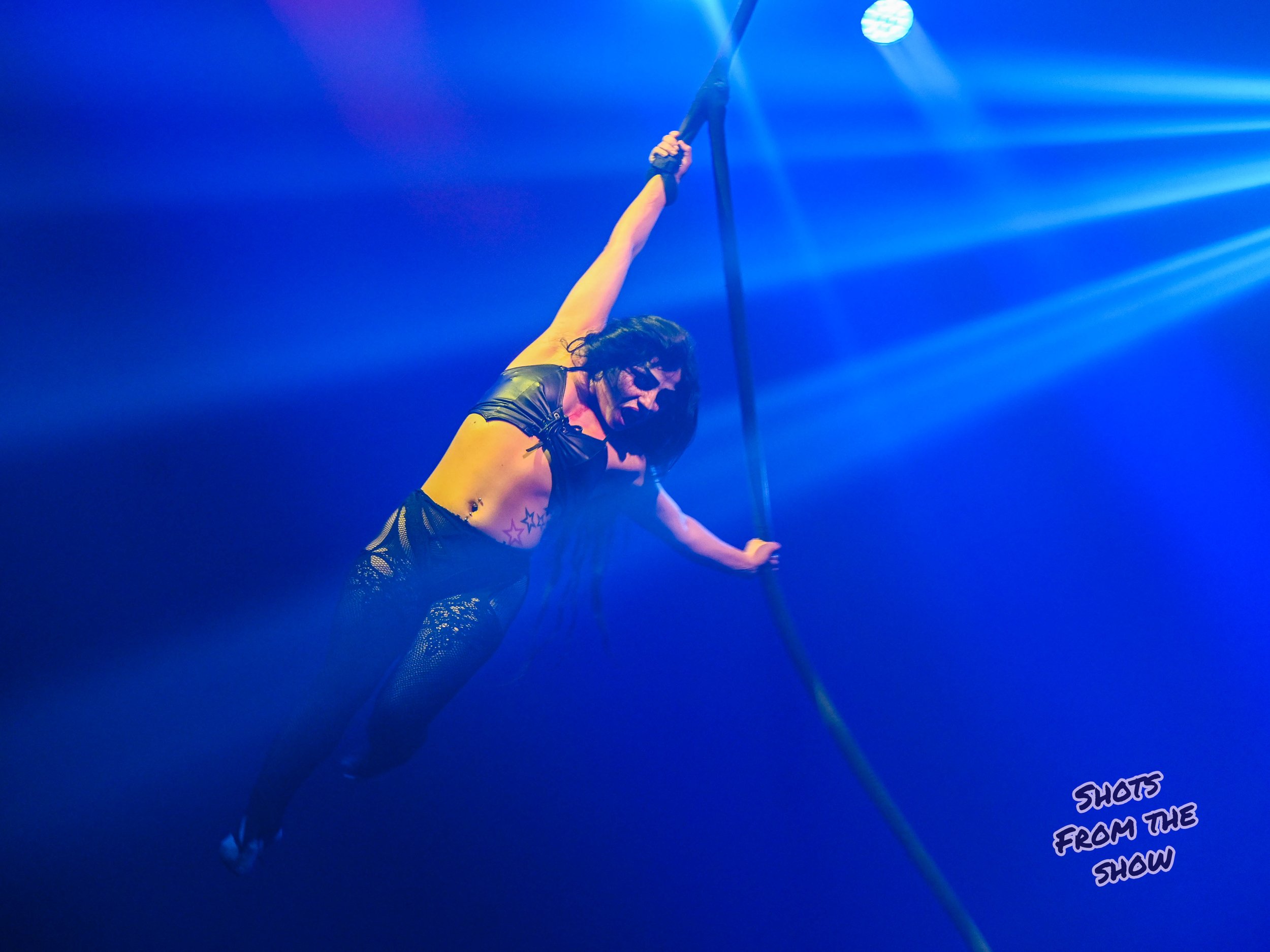 MikePfeiffer_ParanormalCirqueIIIFS-1179.jpg