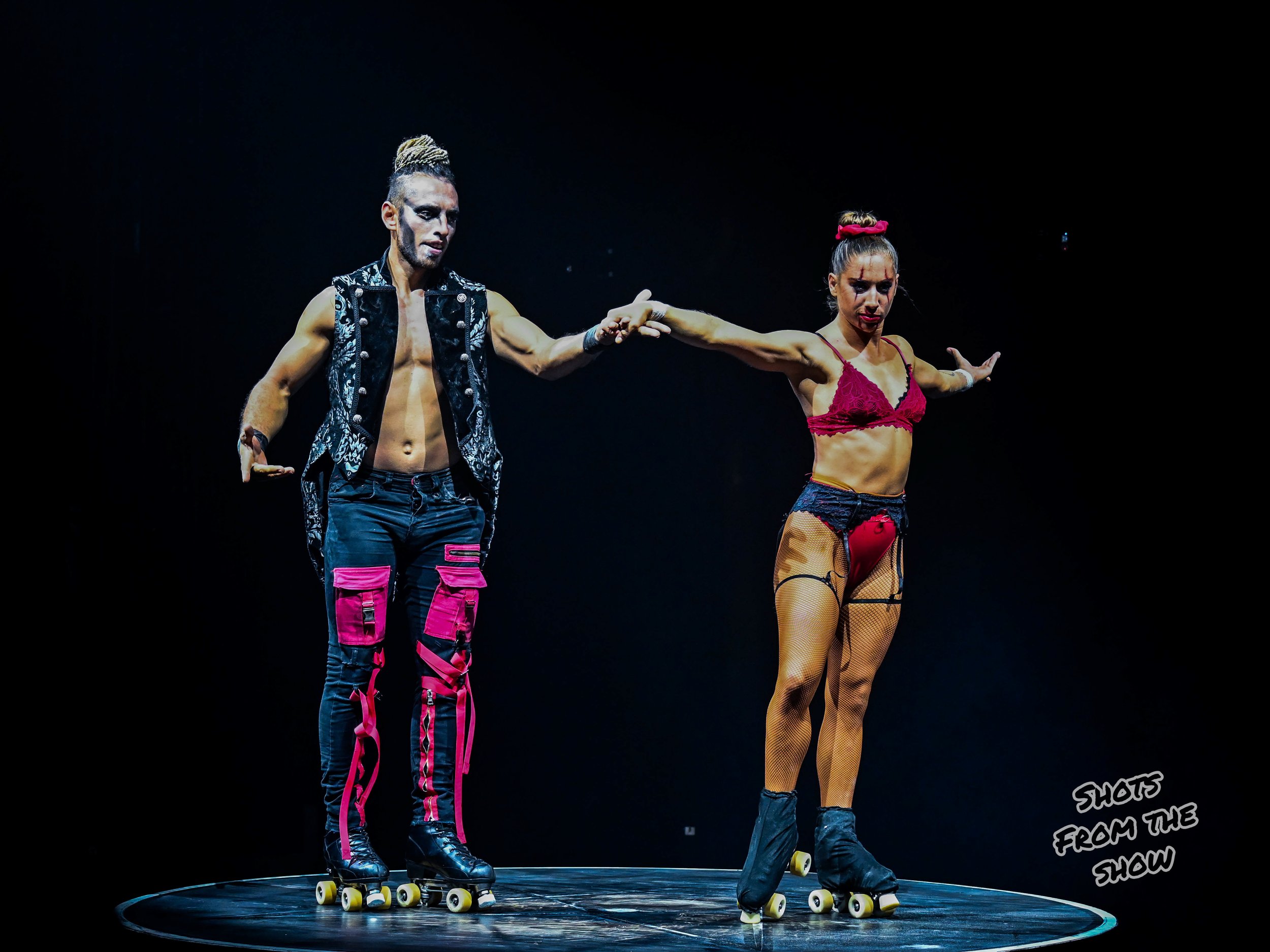 MikePfeiffer_ParanormalCirqueIIIFS-1276.jpg