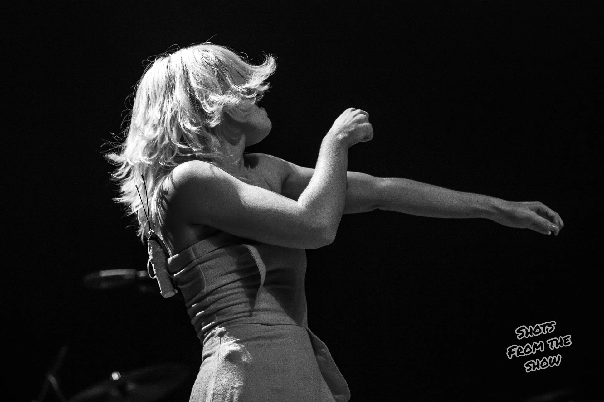 amyl and the sniffers-2.jpg
