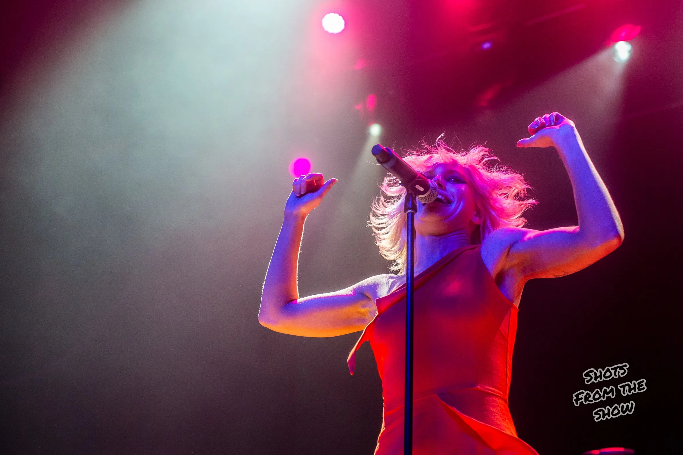 amyl and the sniffers-22.jpg